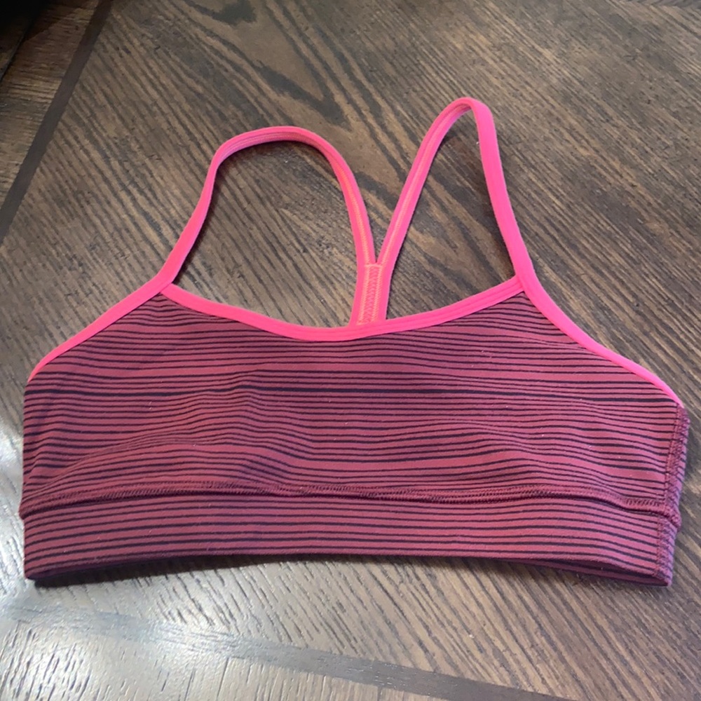 Lulu lemon sports bra